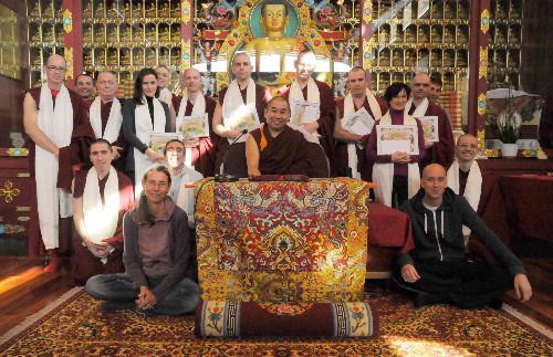 nalanda BPcompletion-ceremony 134 all-togetherup lighter